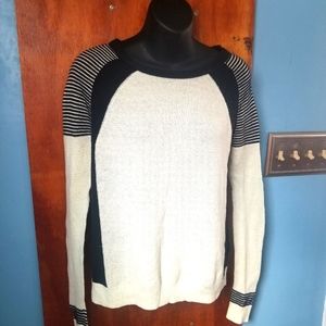 American eagle outfitters long sleeved top